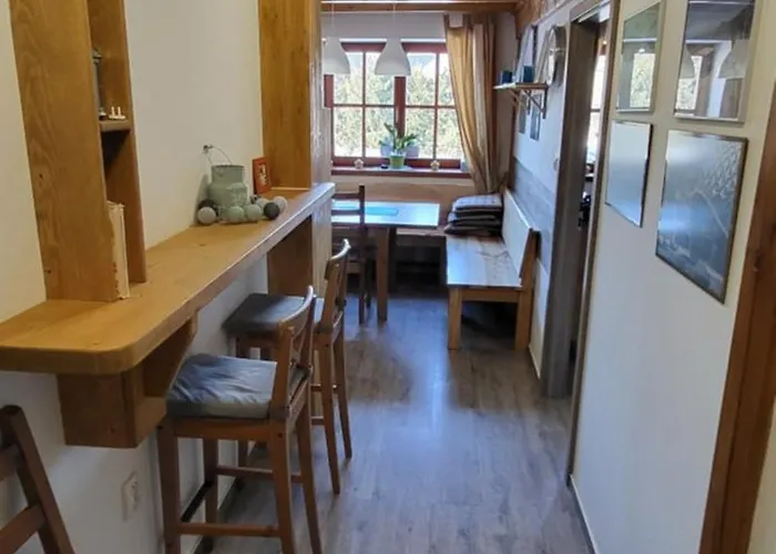 Family House 94 Apartamento Prosecne